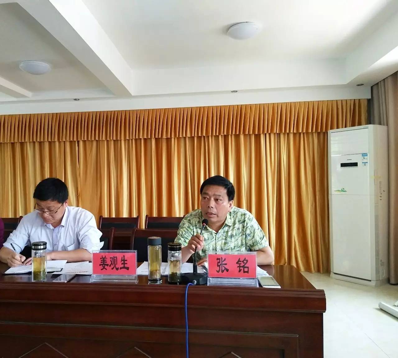 “开云电竞中国”锦荣陪蔡依林吃年夜饭 自曝收蔡爸蔡妈大红包