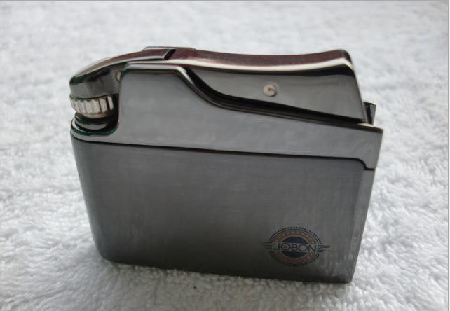 ‘开云电竞中国’Big Four光头look拍广告 张卫健遭